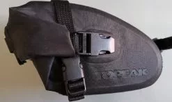 Topeak Wedge Drybag With Strap Mount (Medium) -Cases Salgsbutikk large adpic 3808045 1619079035