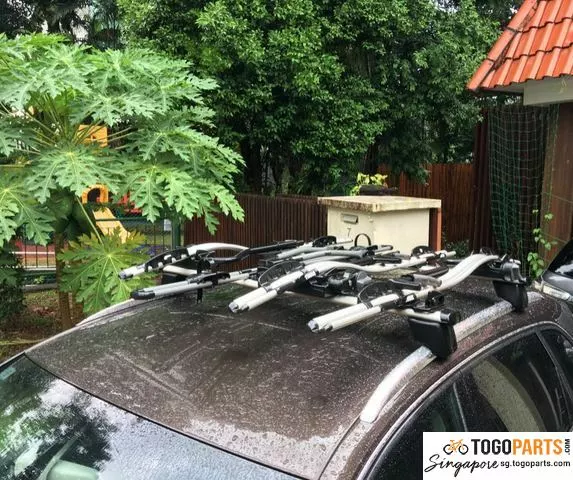 Thule Roof Rack Set 1 Thule Roof Rack Set