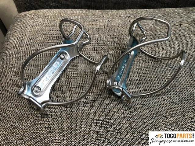 Arundel Stainless Steel Bottle Cage 1 Arundel Stainless Steel Bottle Cage