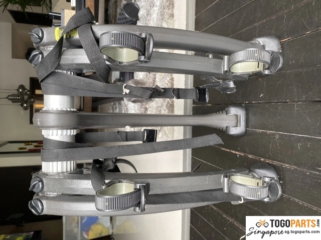 SARIS Bones 2 And Bike Beam 1 SARIS Bones 2 And Bike Beam