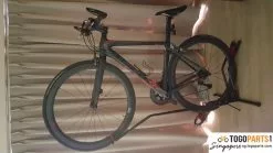 Vertical Bike Stand -Cases Salgsbutikk large adpic2 1509670347 18607